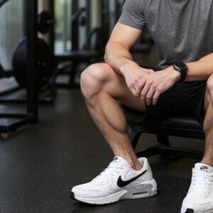 Nike Air Max White Black Pure Platinum Sneakers New With Box